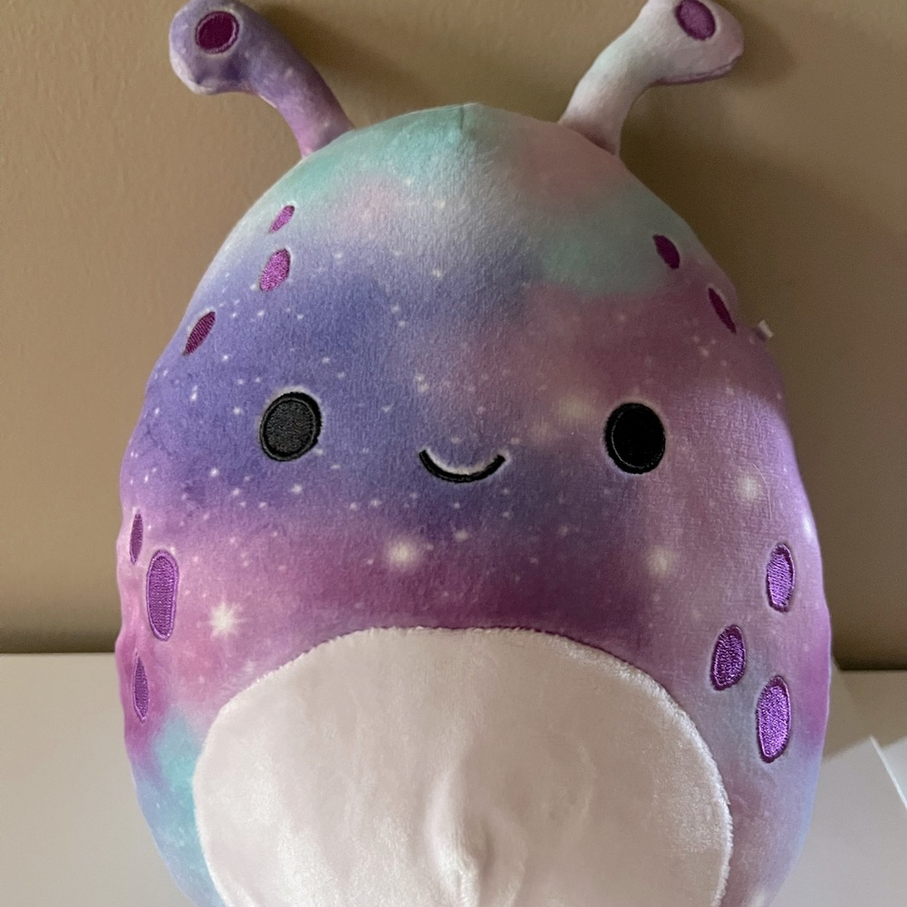 SQUISHMALLOW DAXXON THE ALIEN NWT